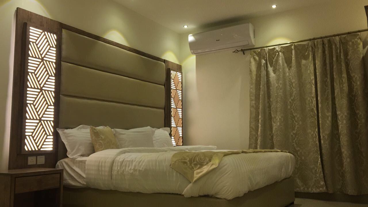 Ruoof Furnished Units Apartment Дамам Екстериор снимка