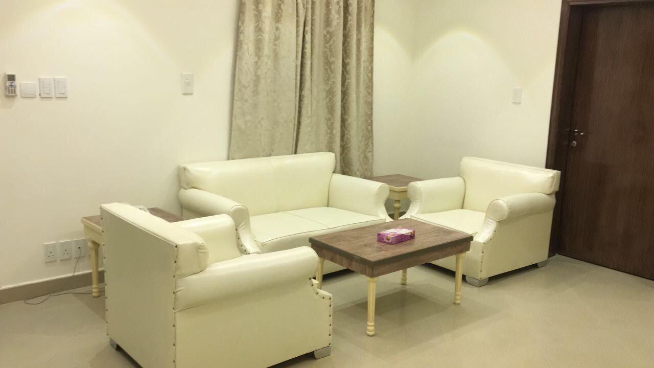 Ruoof Furnished Units Apartment Дамам Екстериор снимка